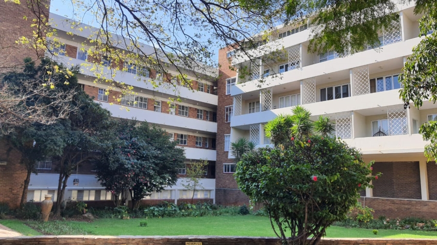 3 Bedroom Property for Sale in Illovo Gauteng