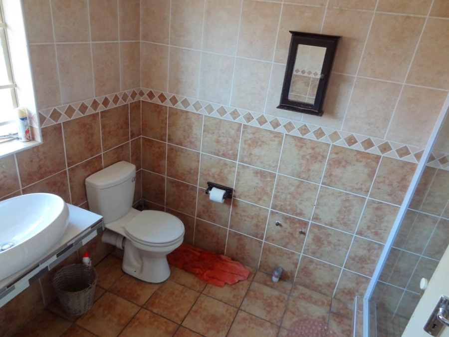 To Let  Bedroom Property for Rent in Thatchfield Glen Gauteng