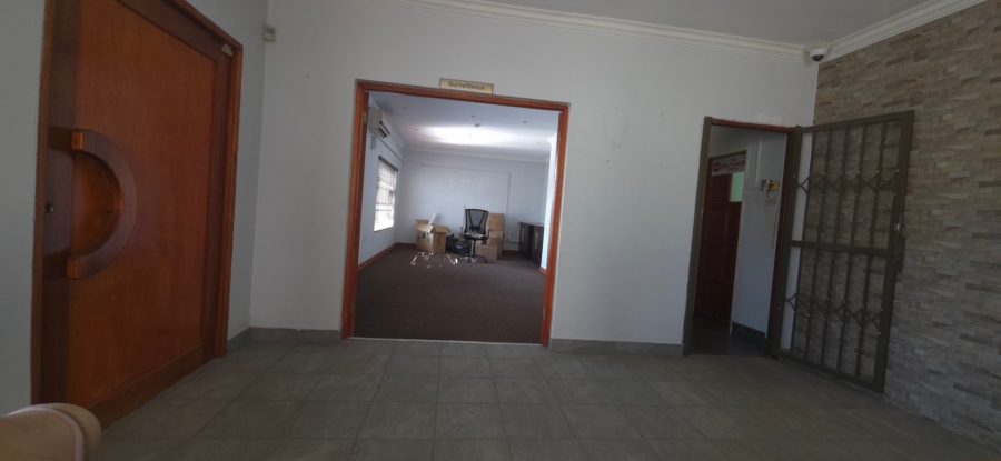  Bedroom Property for Sale in New Redruth Gauteng