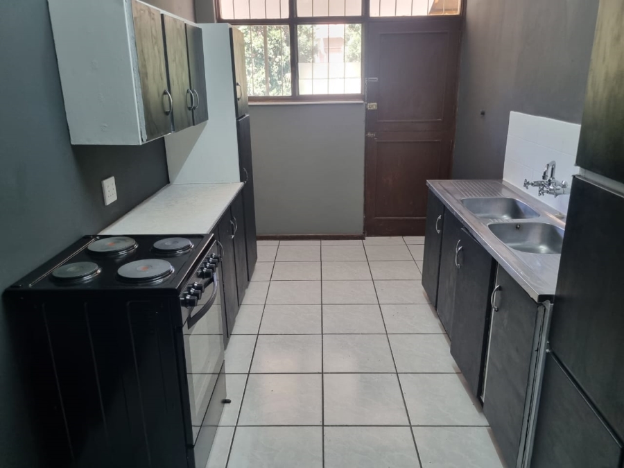 2 Bedroom Property for Sale in Vanderbijlpark SW 5 Gauteng