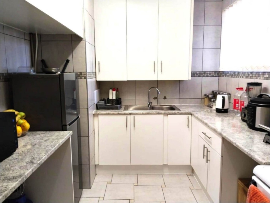 2 Bedroom Property for Sale in Eastleigh Gauteng