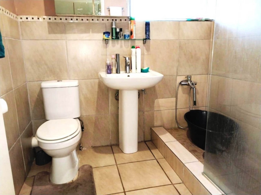 2 Bedroom Property for Sale in Eastleigh Gauteng