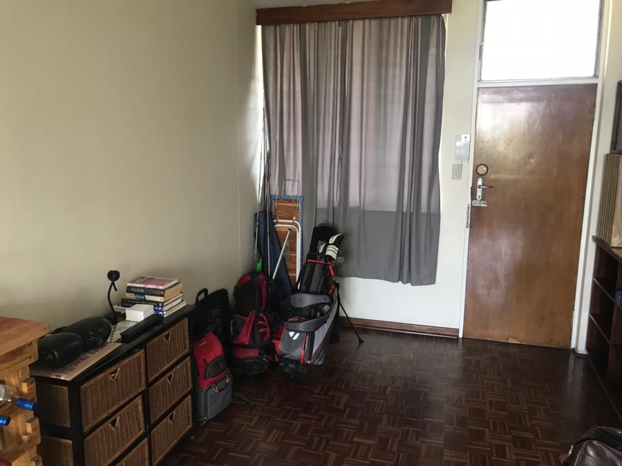 To Let 1 Bedroom Property for Rent in Groenkloof Gauteng