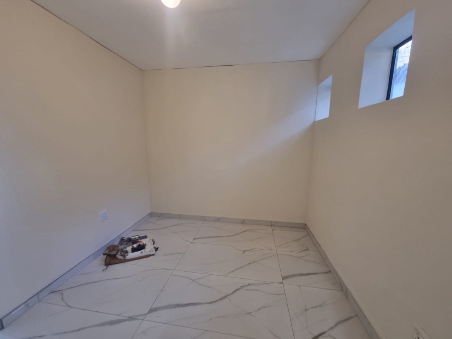 To Let 2 Bedroom Property for Rent in Franklin Roosevelt Park Gauteng