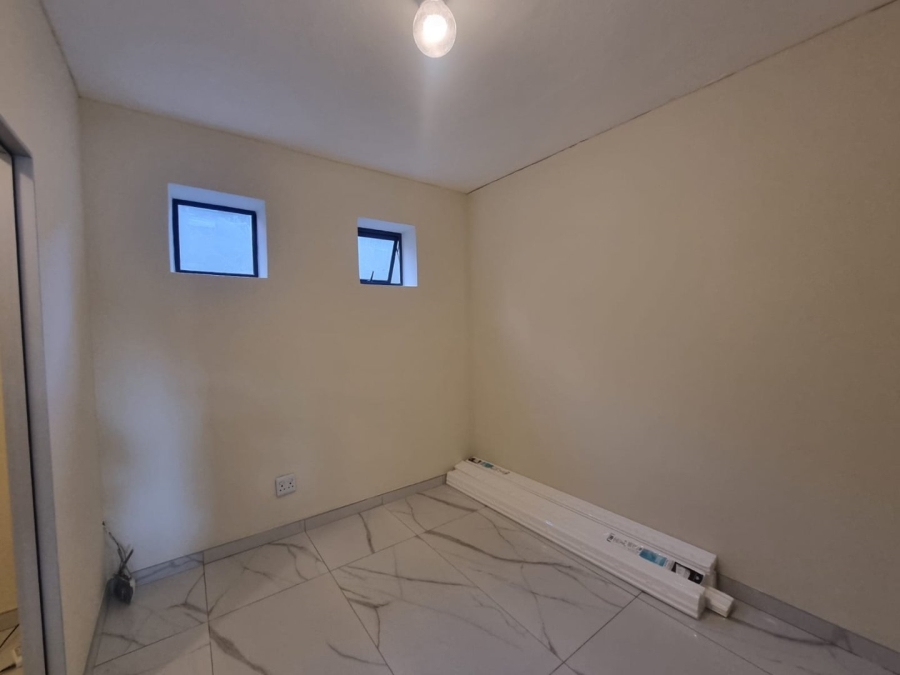To Let 2 Bedroom Property for Rent in Franklin Roosevelt Park Gauteng