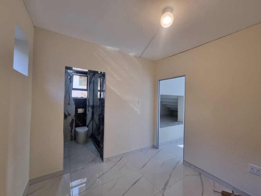To Let 2 Bedroom Property for Rent in Franklin Roosevelt Park Gauteng