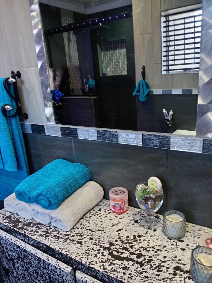 3 Bedroom Property for Sale in Vanderbijlpark CE 3 Gauteng