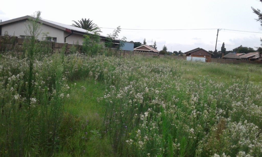  Bedroom Property for Sale in Kookrus Gauteng