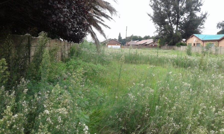  Bedroom Property for Sale in Kookrus Gauteng