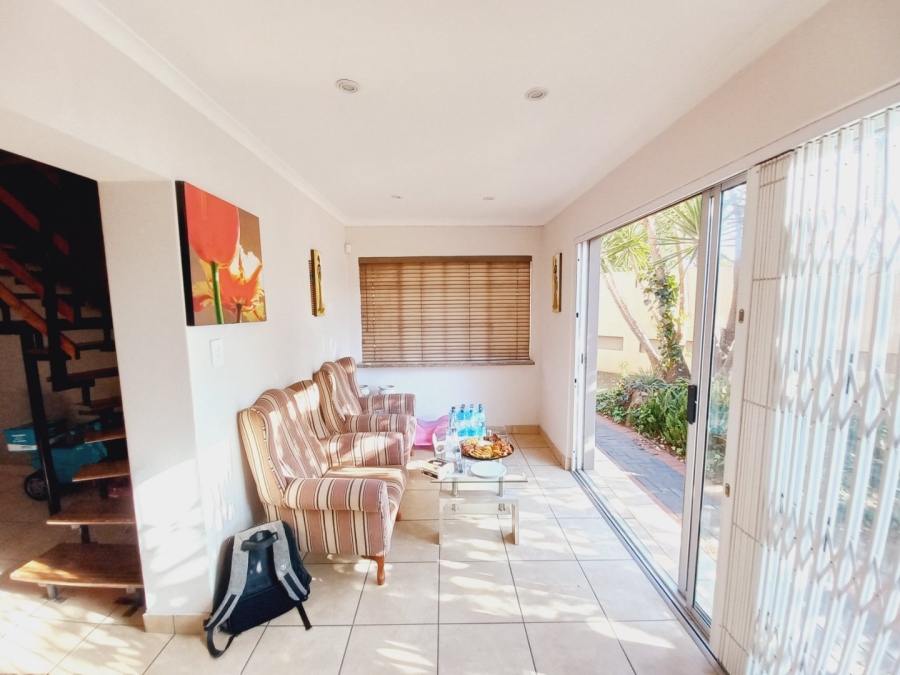 4 Bedroom Property for Sale in Sunnyridge Gauteng