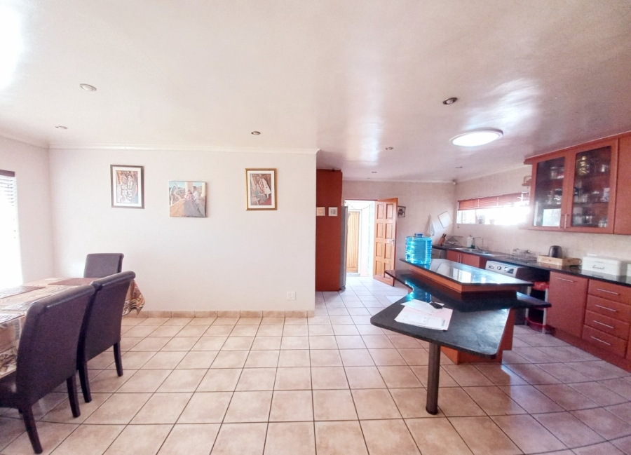 4 Bedroom Property for Sale in Sunnyridge Gauteng