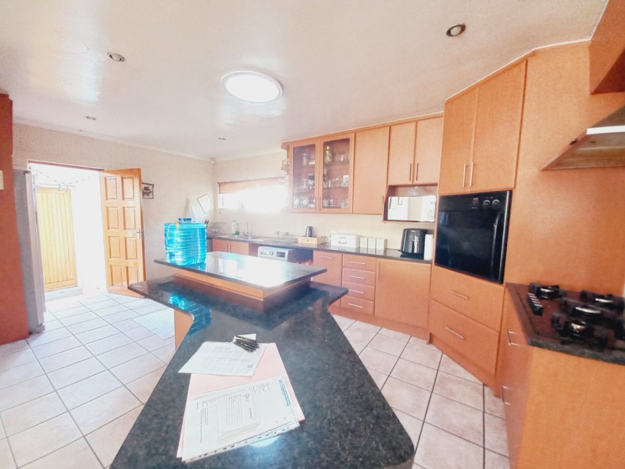 4 Bedroom Property for Sale in Sunnyridge Gauteng