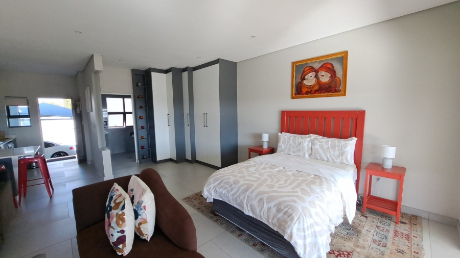 To Let 1 Bedroom Property for Rent in Primrose Hill Gauteng