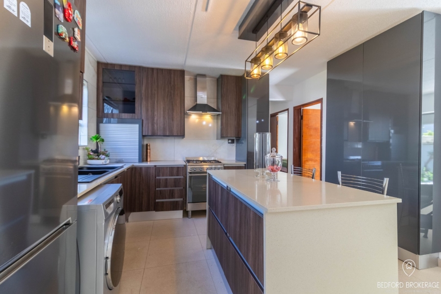 2 Bedroom Property for Sale in Melrose North Gauteng