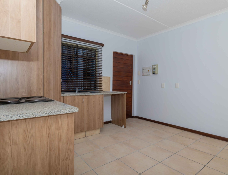 1 Bedroom Property for Sale in Greenstone Hill Gauteng