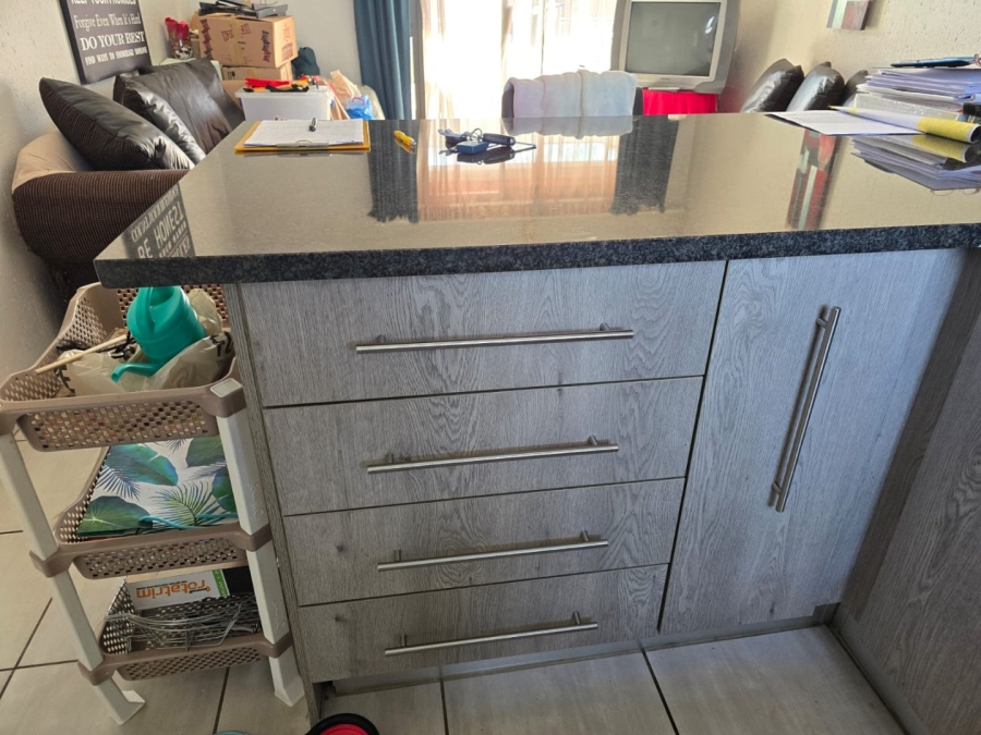 To Let 2 Bedroom Property for Rent in Beyers Park Gauteng