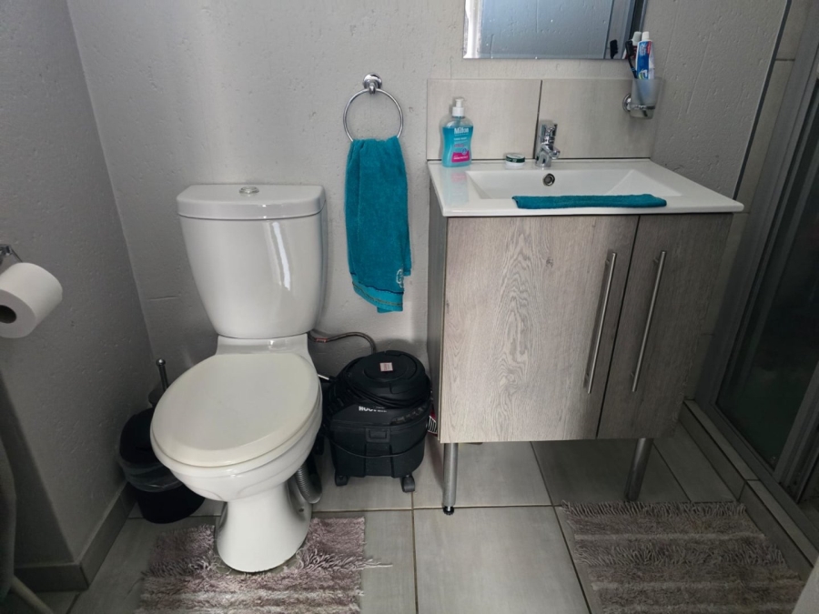 To Let 2 Bedroom Property for Rent in Beyers Park Gauteng