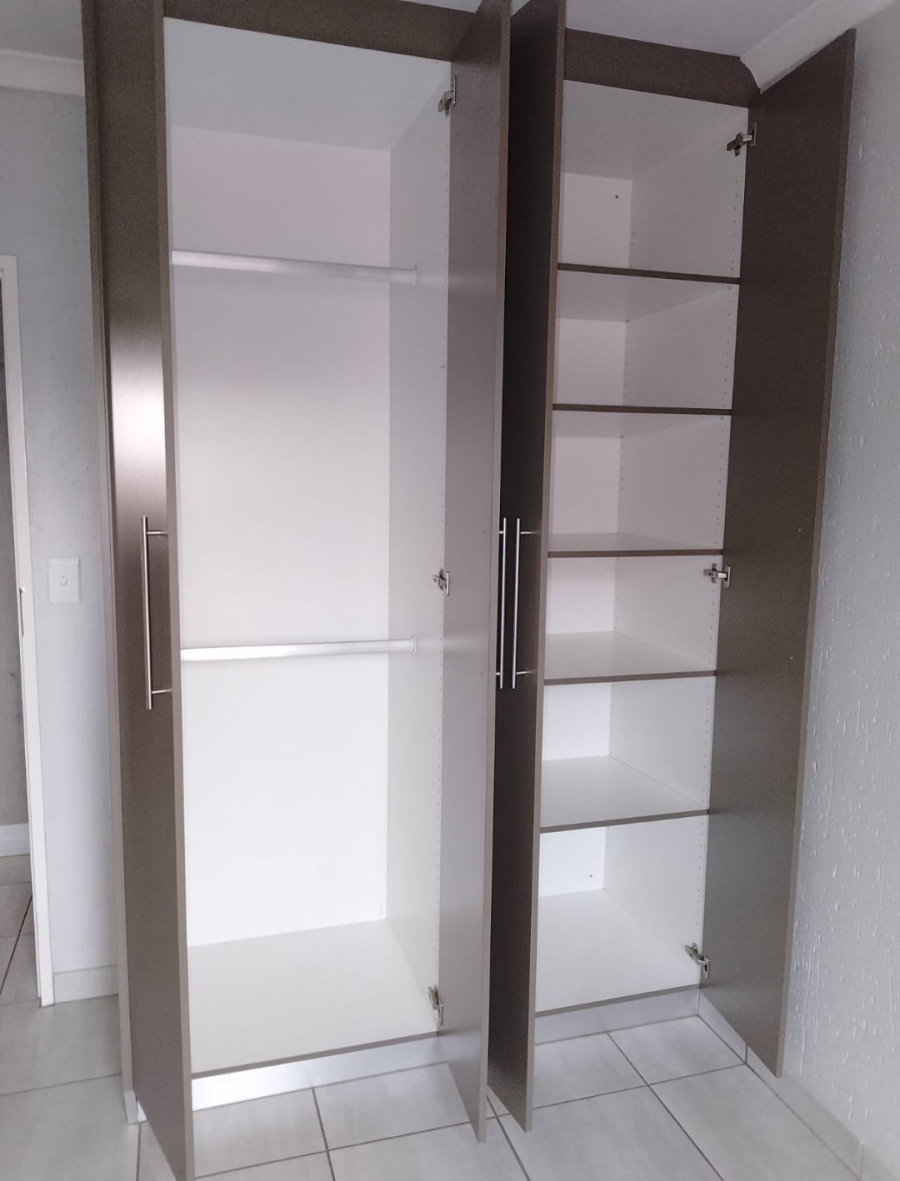 To Let 2 Bedroom Property for Rent in Beyers Park Gauteng
