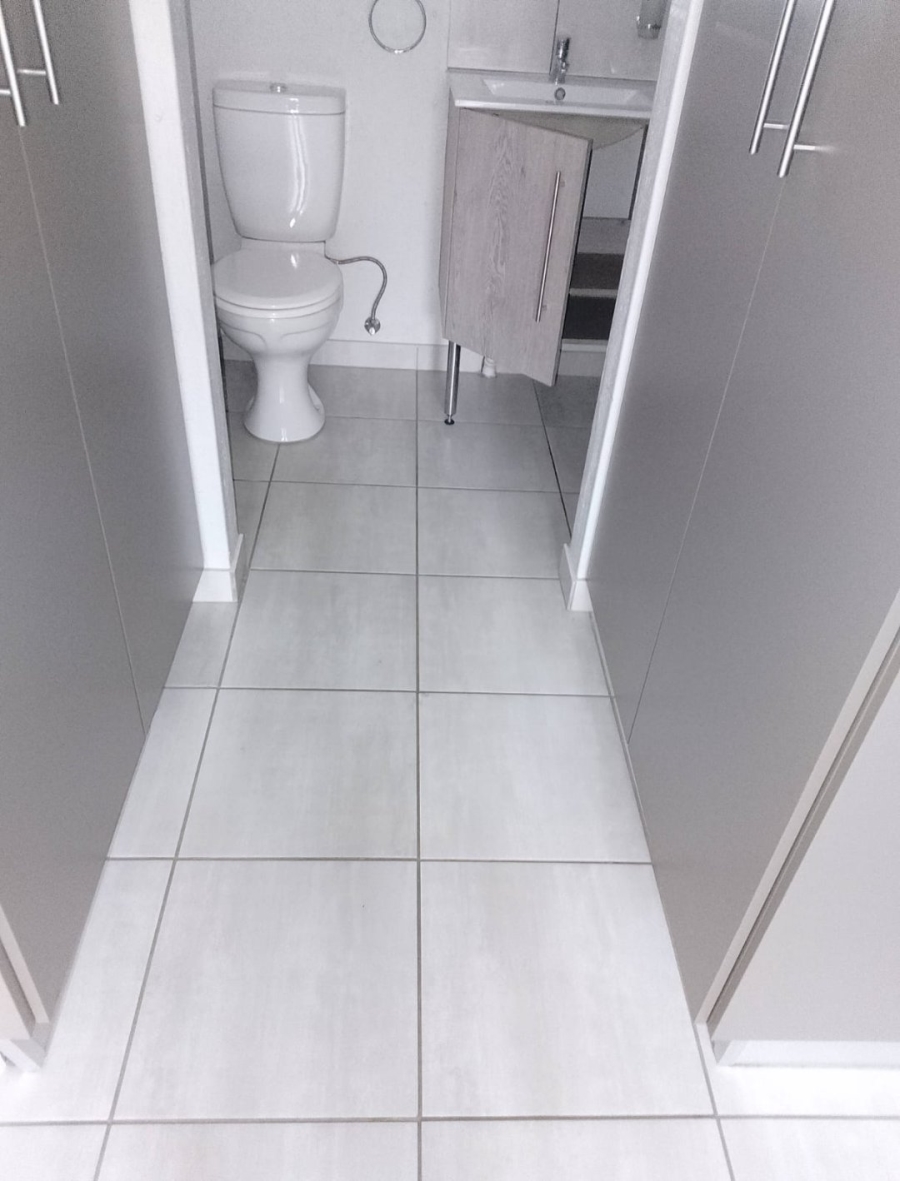 To Let 2 Bedroom Property for Rent in Beyers Park Gauteng