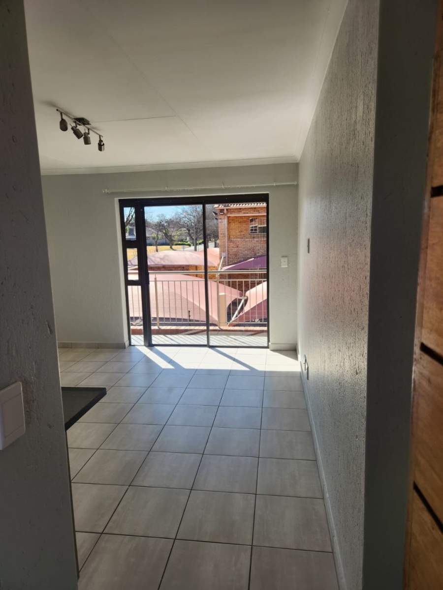 To Let 2 Bedroom Property for Rent in Beyers Park Gauteng