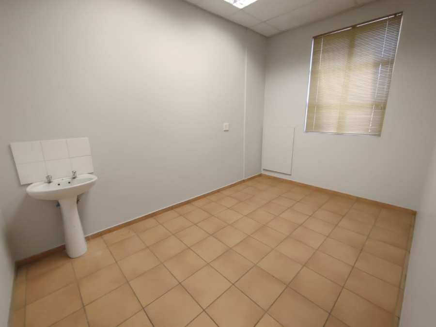  Bedroom Property for Sale in Pretoria Central Gauteng