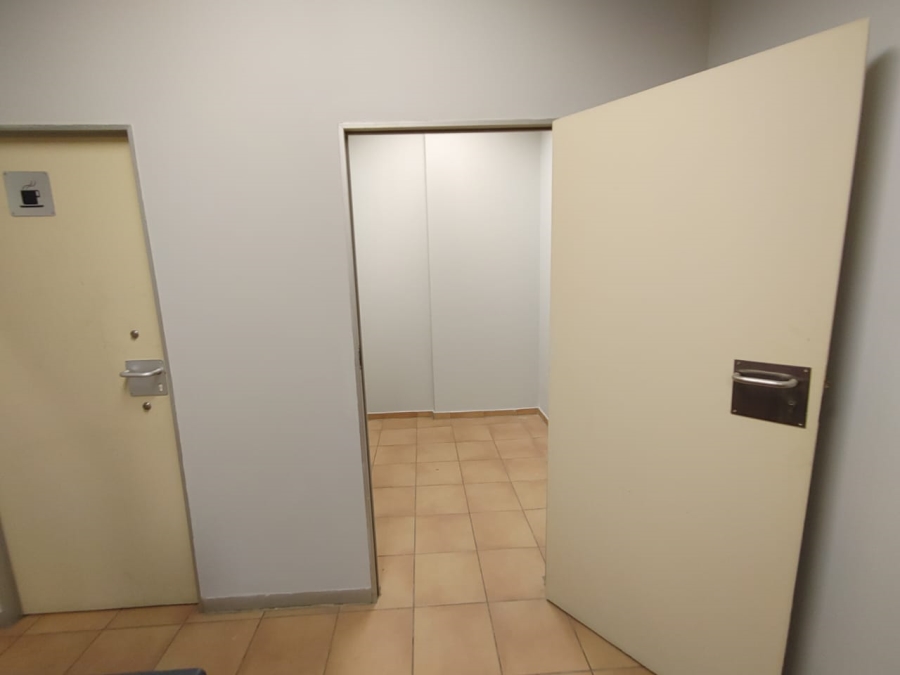  Bedroom Property for Sale in Pretoria Central Gauteng
