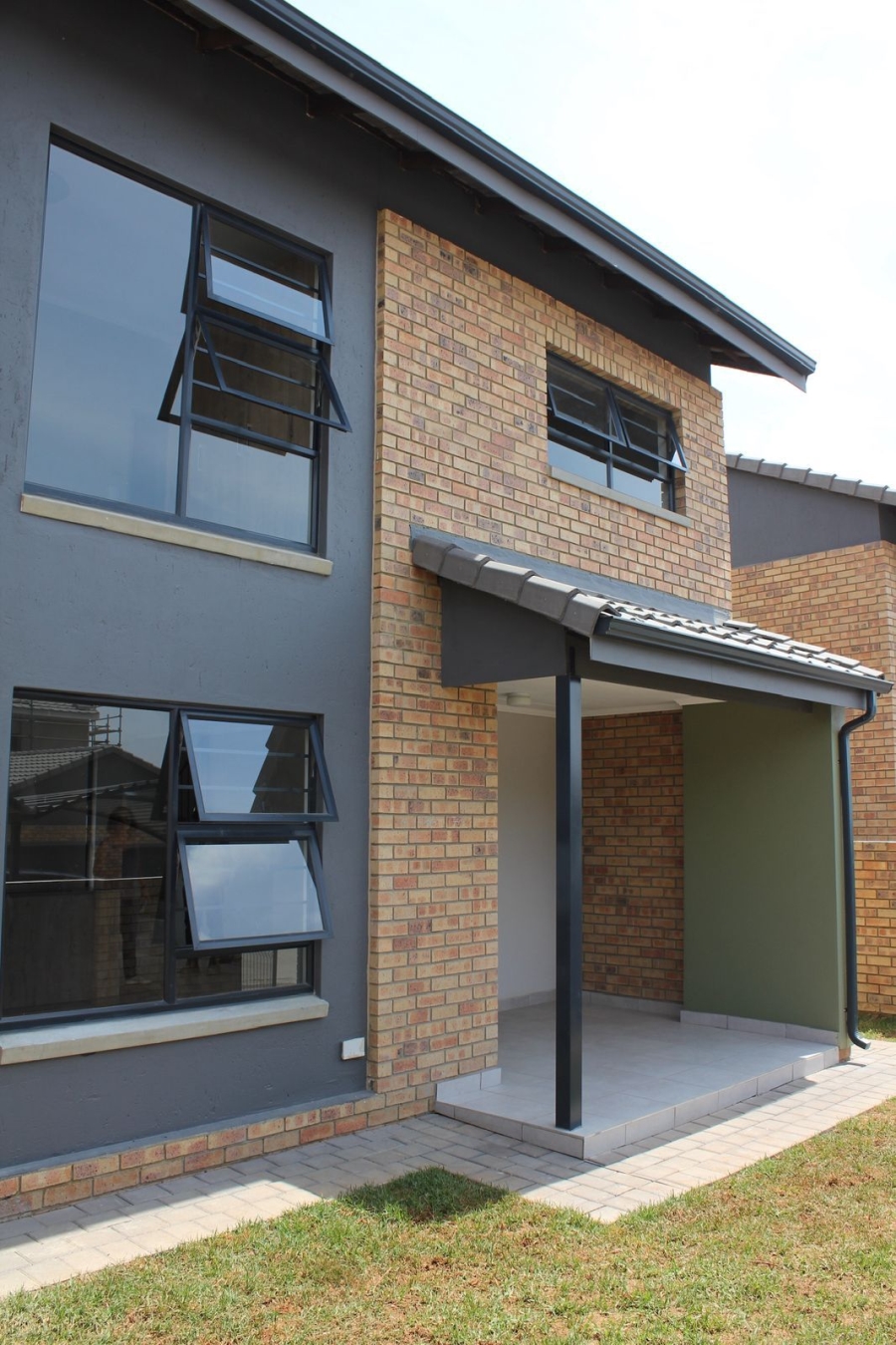 3 Bedroom Property for Sale in Rooihuiskraal North Gauteng