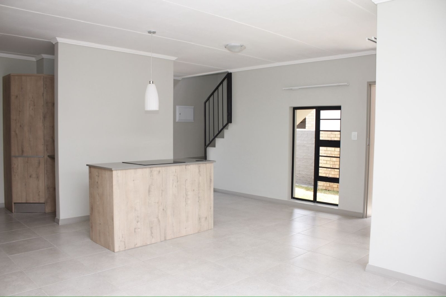 3 Bedroom Property for Sale in Rooihuiskraal North Gauteng