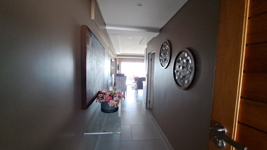 To Let 2 Bedroom Property for Rent in Primrose Hill Gauteng