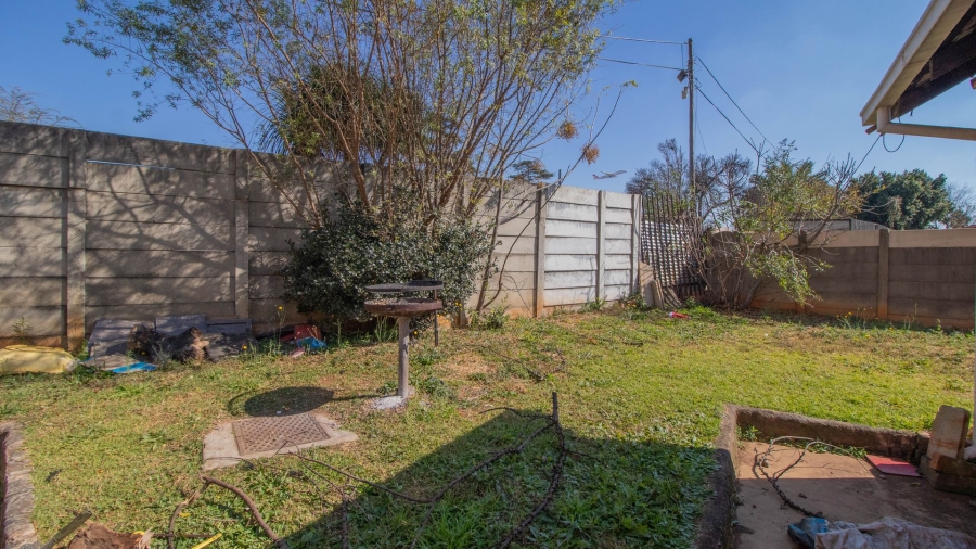 3 Bedroom Property for Sale in Bonaero Park Gauteng