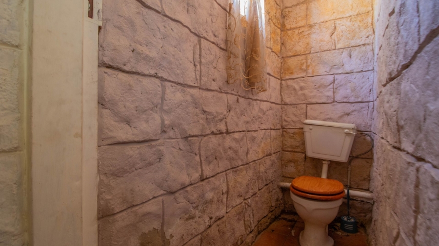 3 Bedroom Property for Sale in Bonaero Park Gauteng