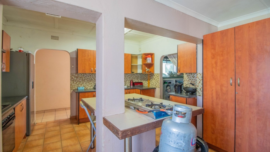 3 Bedroom Property for Sale in Bonaero Park Gauteng