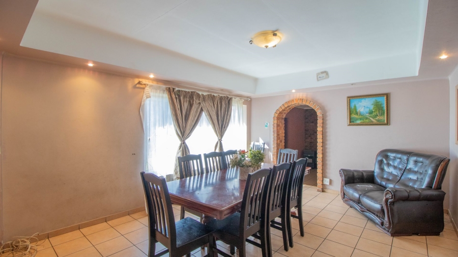 3 Bedroom Property for Sale in Bonaero Park Gauteng
