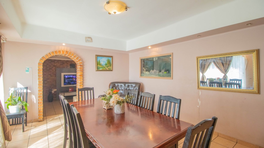 3 Bedroom Property for Sale in Bonaero Park Gauteng