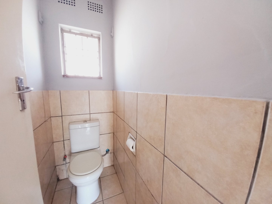 3 Bedroom Property for Sale in Edenvale Central Gauteng