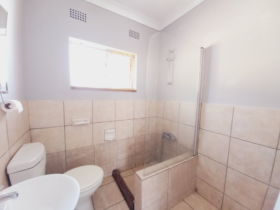 3 Bedroom Property for Sale in Edenvale Central Gauteng