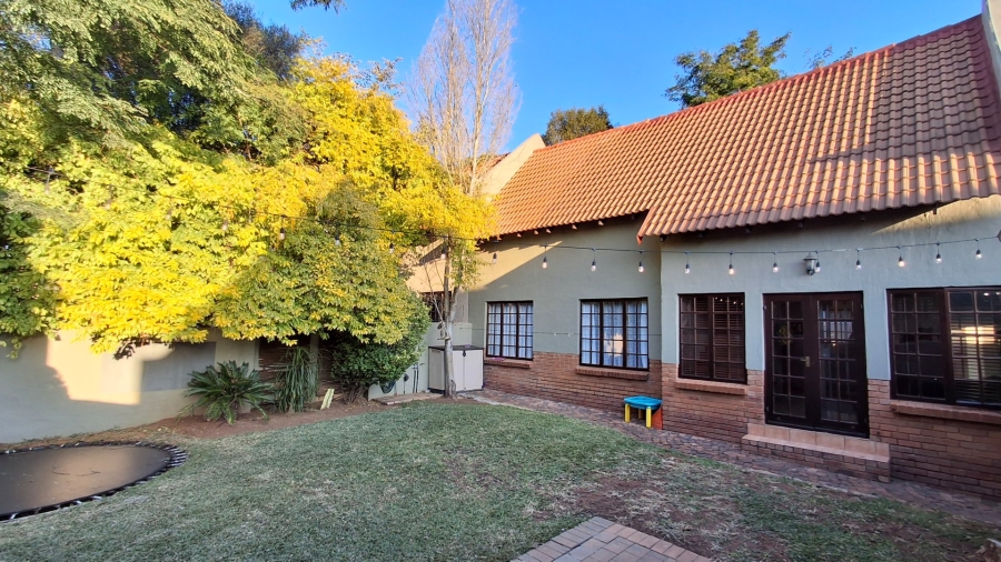 3 Bedroom Property for Sale in Equestria Gauteng
