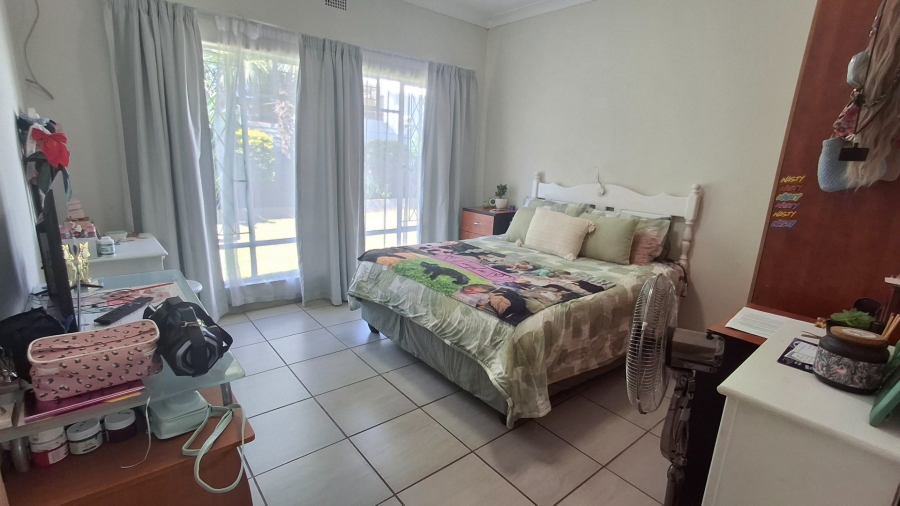 4 Bedroom Property for Sale in Sinoville Gauteng
