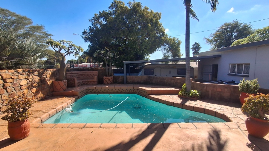 4 Bedroom Property for Sale in Sinoville Gauteng