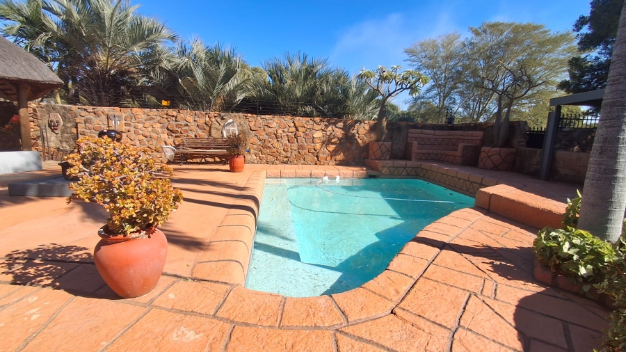 4 Bedroom Property for Sale in Sinoville Gauteng