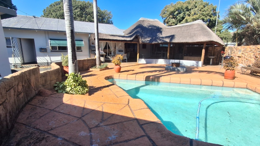 4 Bedroom Property for Sale in Sinoville Gauteng