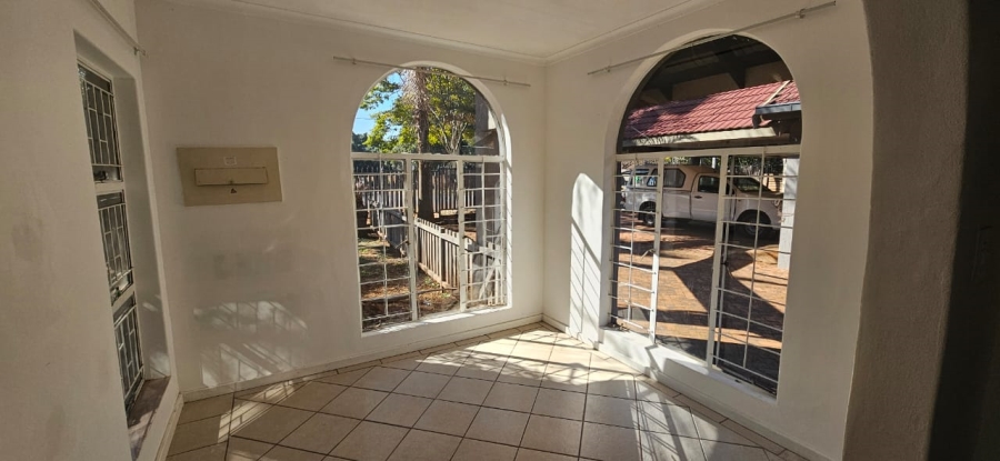 To Let 3 Bedroom Property for Rent in Lyttelton Manor Gauteng