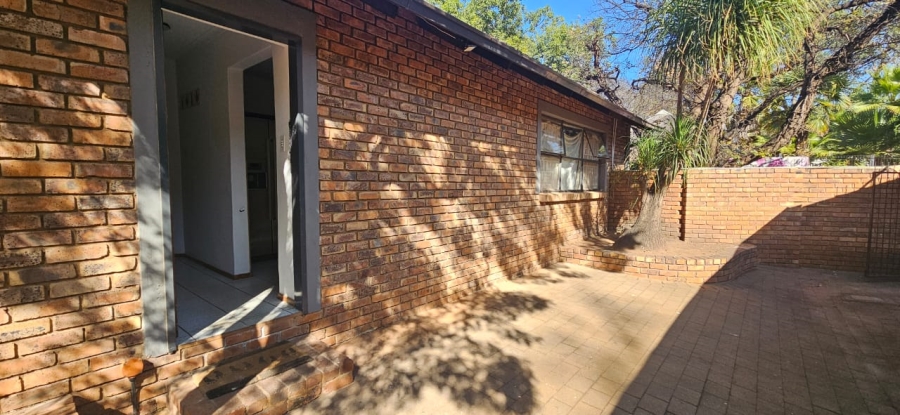 To Let 3 Bedroom Property for Rent in Lyttelton Manor Gauteng