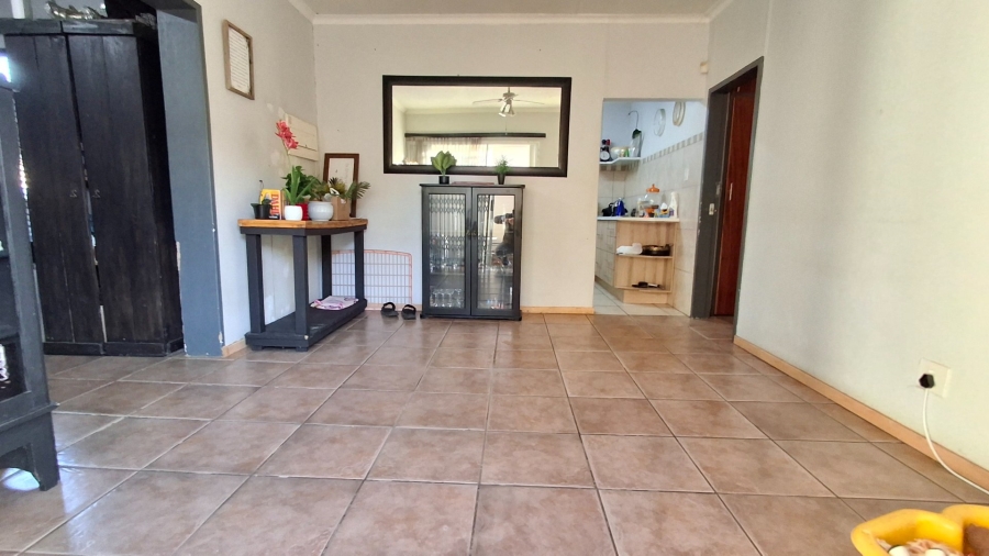 4 Bedroom Property for Sale in Sinoville Gauteng
