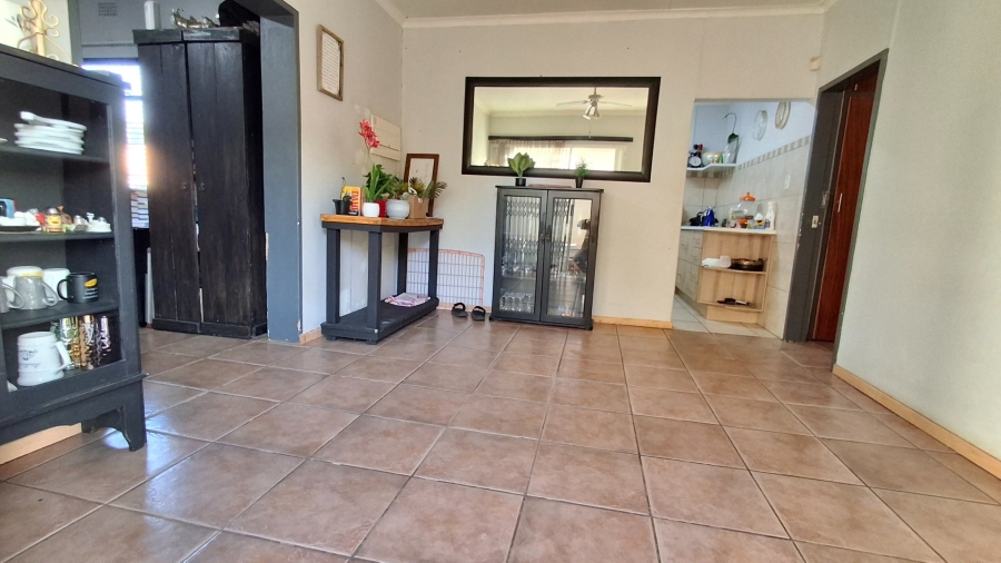 4 Bedroom Property for Sale in Sinoville Gauteng