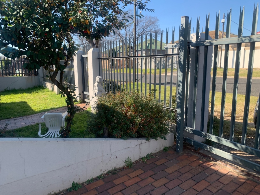 3 Bedroom Property for Sale in Rosettenville Gauteng