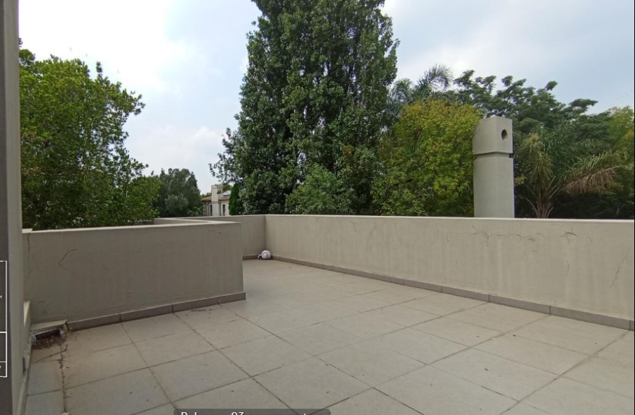 8 Bedroom Property for Sale in Kyalami Estates Gauteng