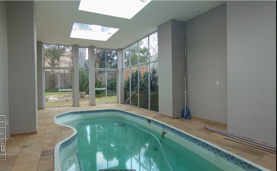 8 Bedroom Property for Sale in Kyalami Estates Gauteng
