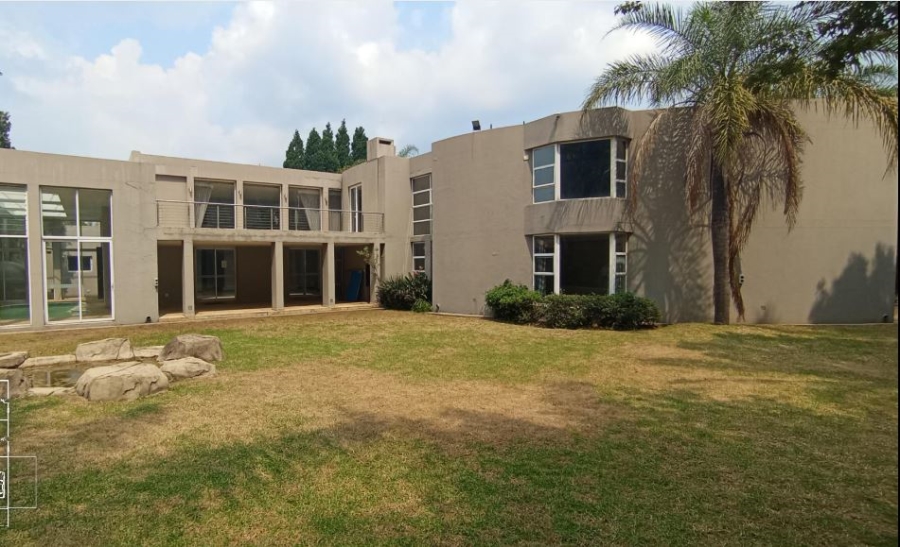 8 Bedroom Property for Sale in Kyalami Estates Gauteng