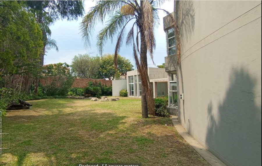 8 Bedroom Property for Sale in Kyalami Estates Gauteng